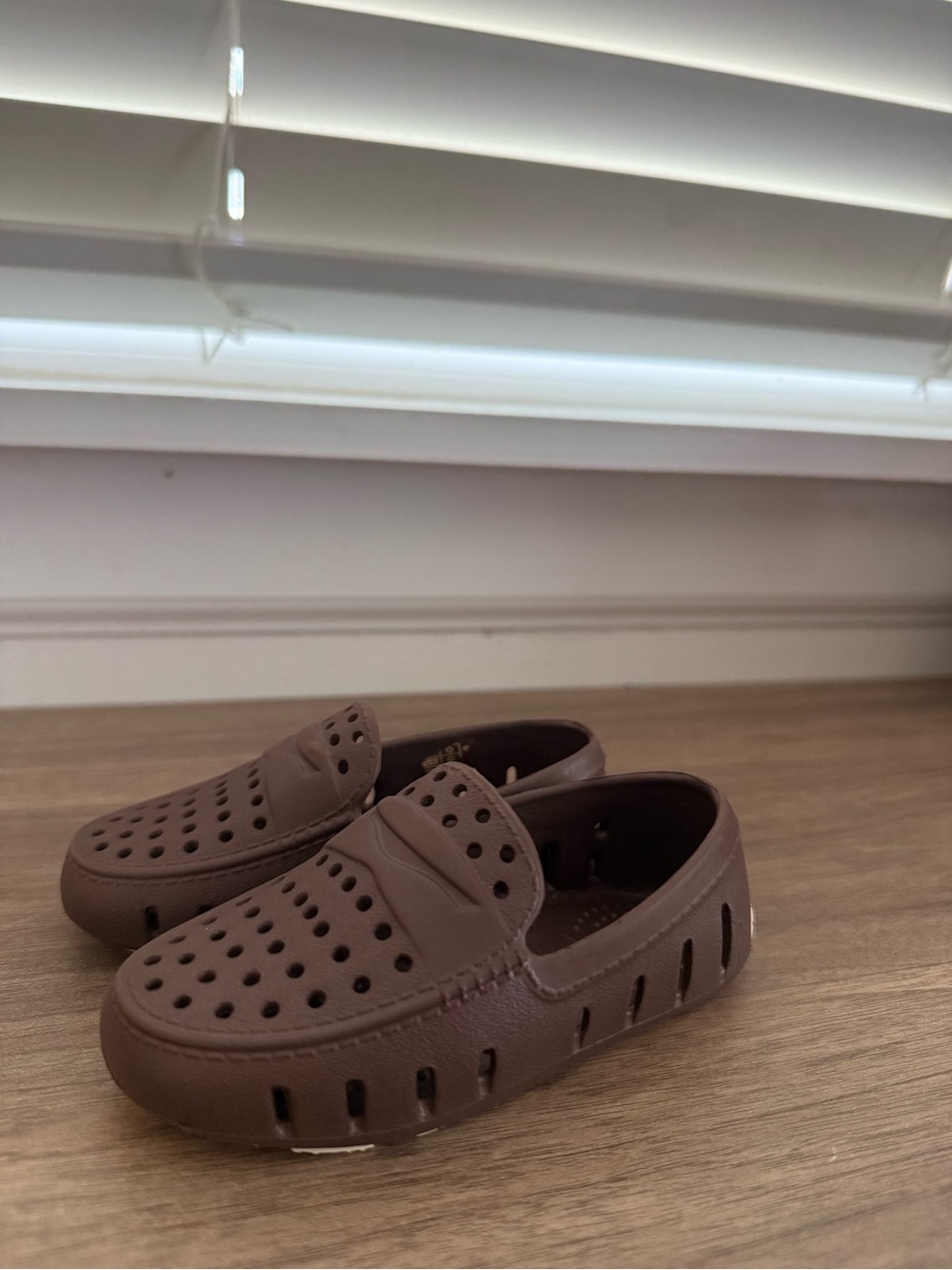 Toddler Perforated loafers